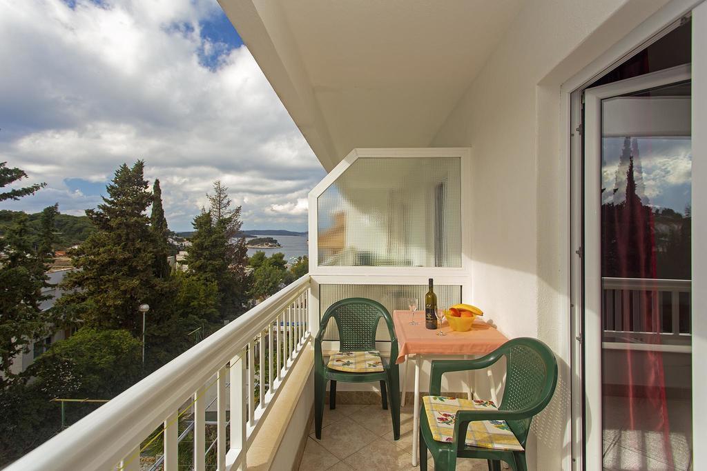 Apartments Julija Hvar Exteriér fotografie