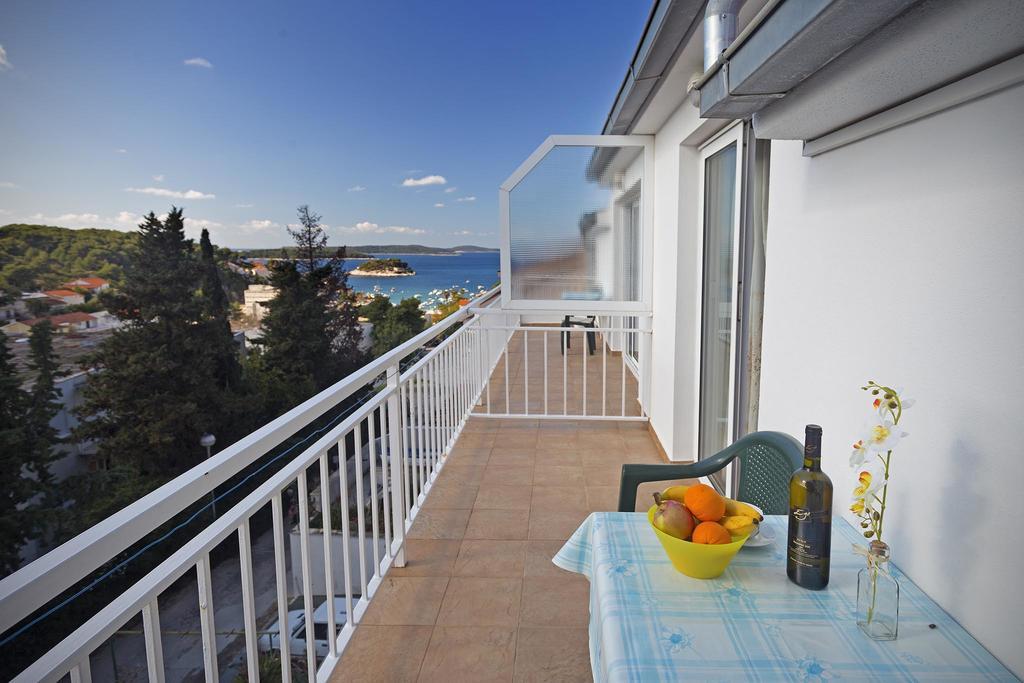 Apartments Julija Hvar Exteriér fotografie